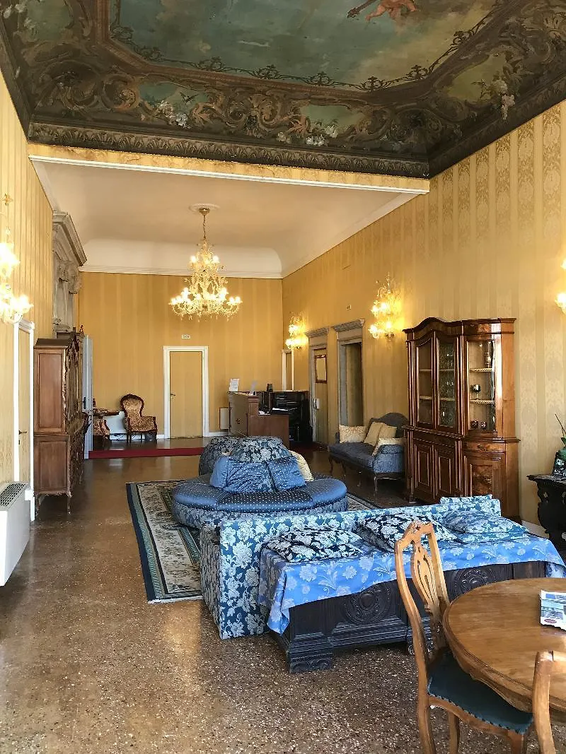 Residenza Ca' Malipiero Otel Venedik Konukevi