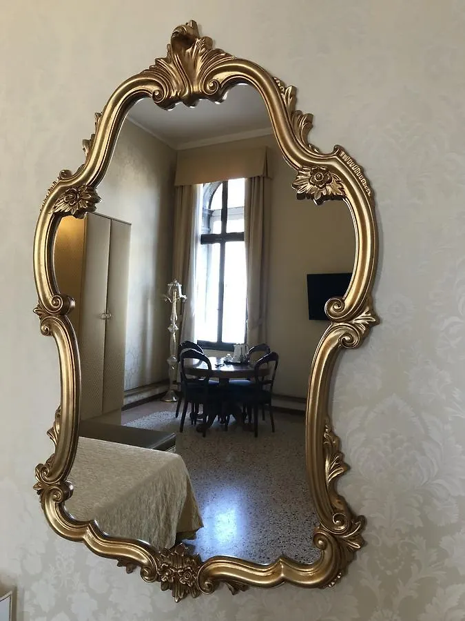 Residenza Ca' Malipiero Otel Venedik
